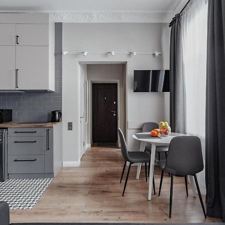 City Centre Silver Apartment Одесса Экстерьер фото